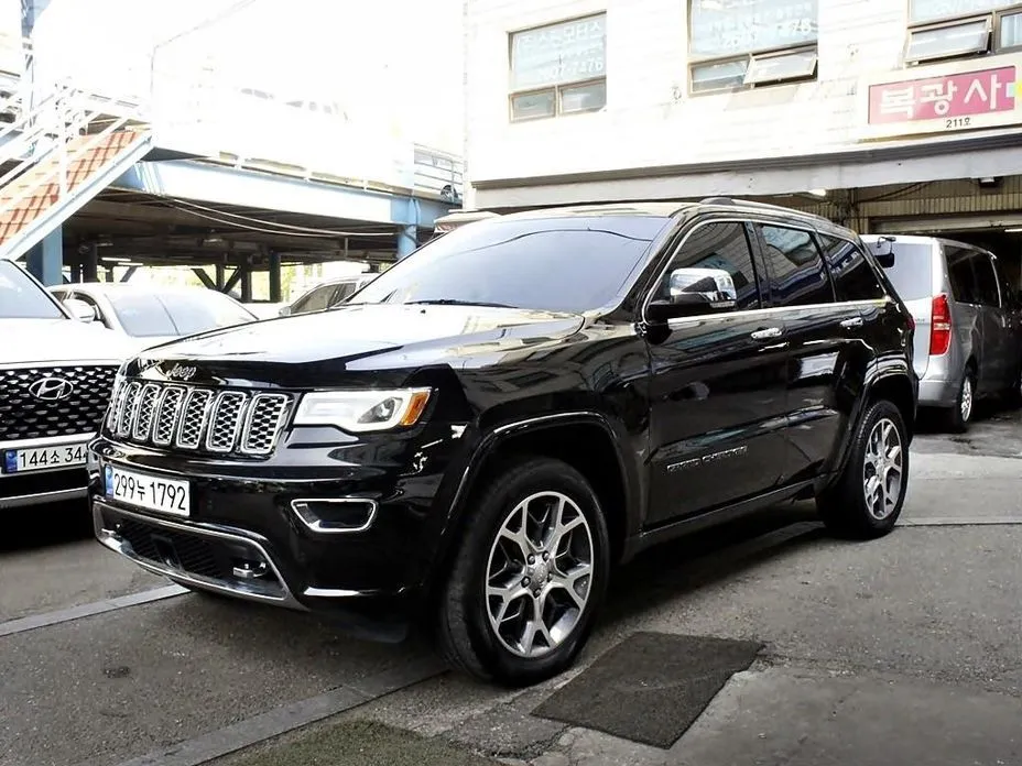 Jeep Cherokee 2021 из KR, фото 8