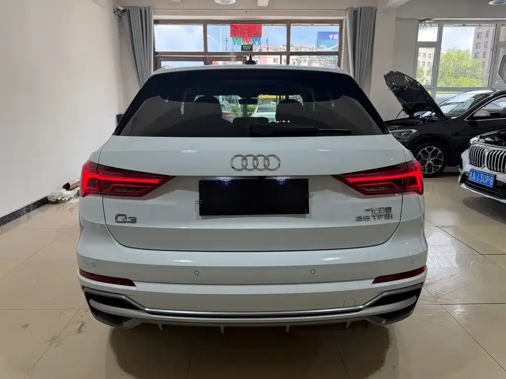 Audi Q3 — фото 2
