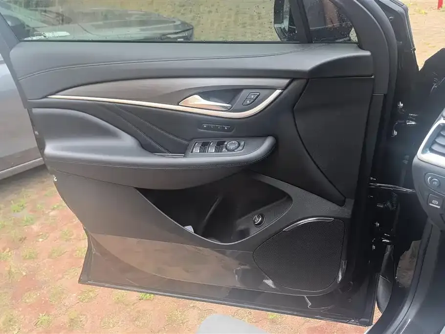 Buick Enclave 2021 из CN, фото 5