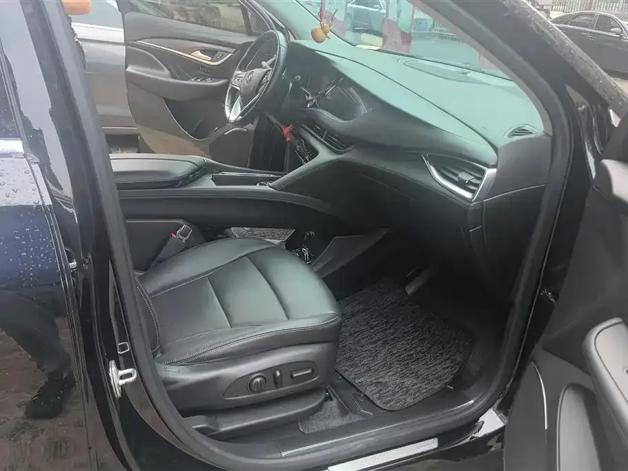 Buick Enclave 2021 из CN, фото 8