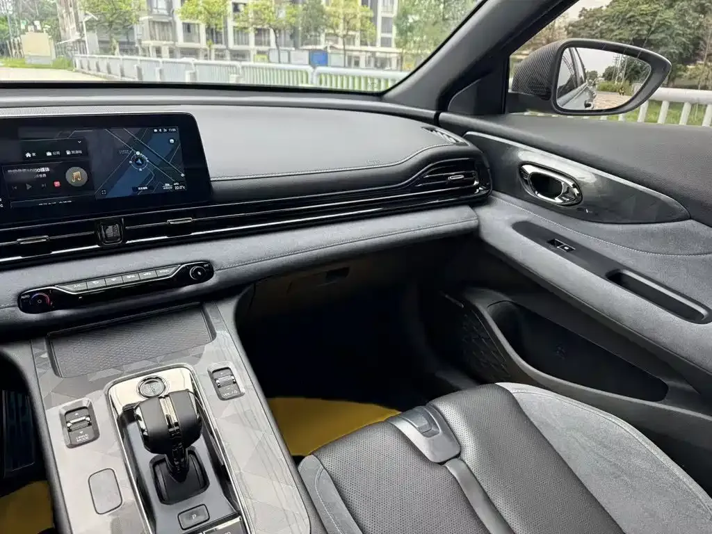 GAC Motor Shadow Leopard — фото 10