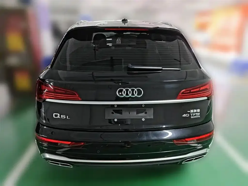 Audi Q5L — фото 2