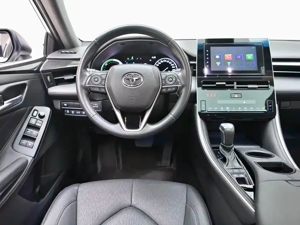 Toyota Avalon — фото 10