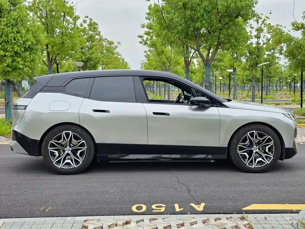 BMW iX 2022 из CN, фото 4