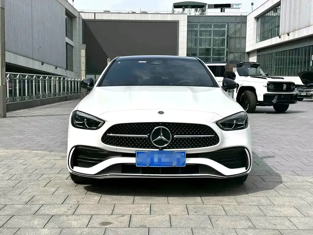 Mercedes-Benz C-Class — фото 4