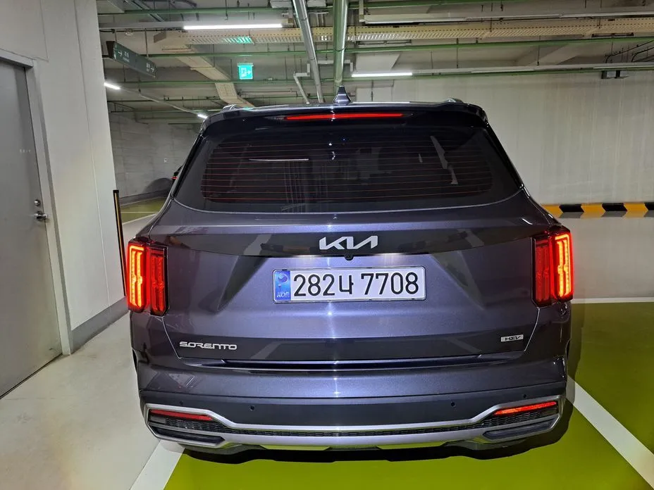 Kia Sorento — фото 10