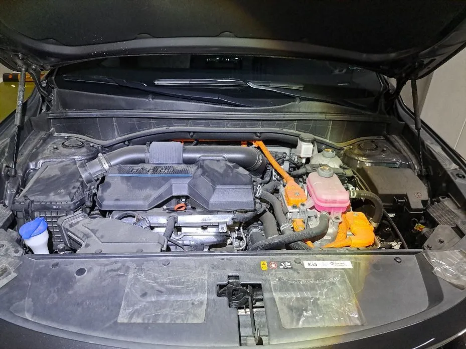 Kia Sorento — фото 9