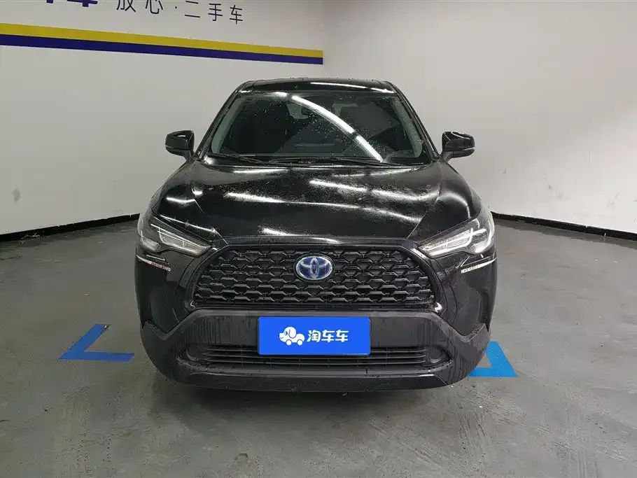 Toyota Corolla Cross — фото 2