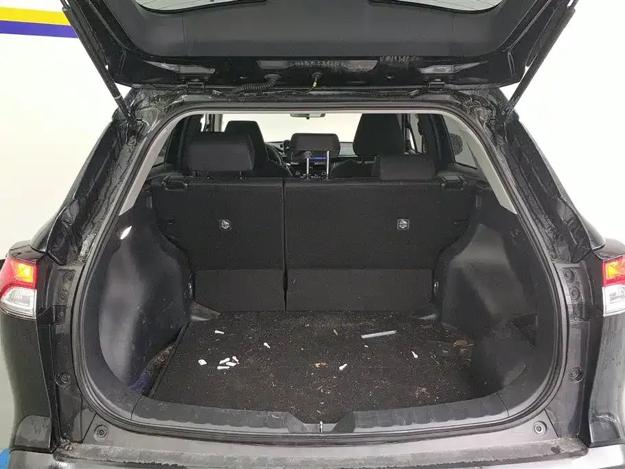Toyota Corolla Cross — фото 4