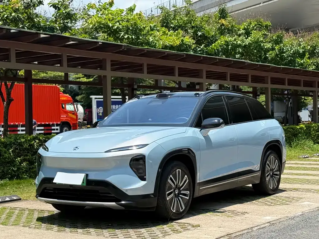 NIO ES7