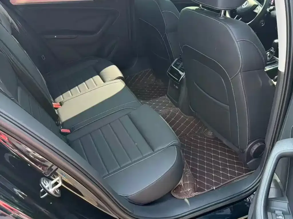 Skoda Superb 2024 из CN, фото 8