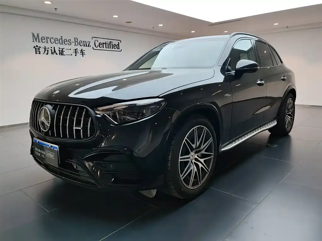 Mercedes-Benz GLC AMG — фото 1