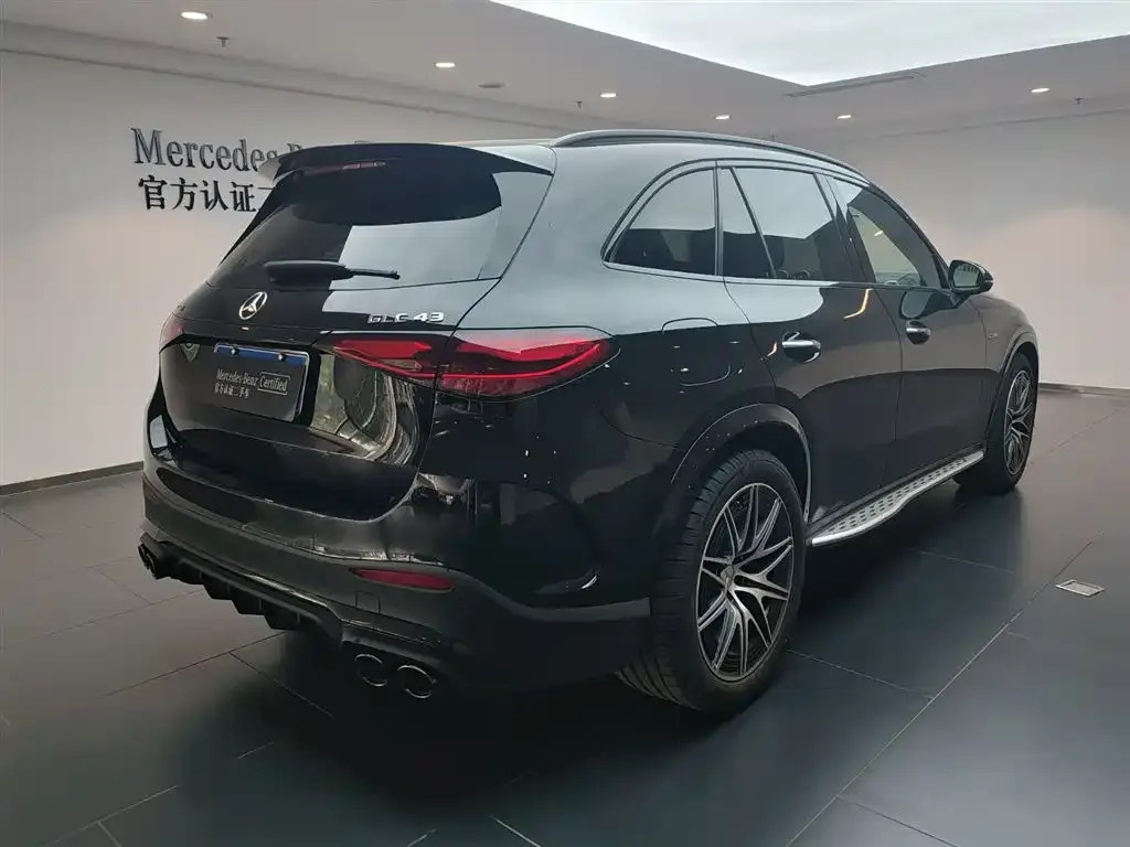 Mercedes-Benz GLC AMG — фото 7