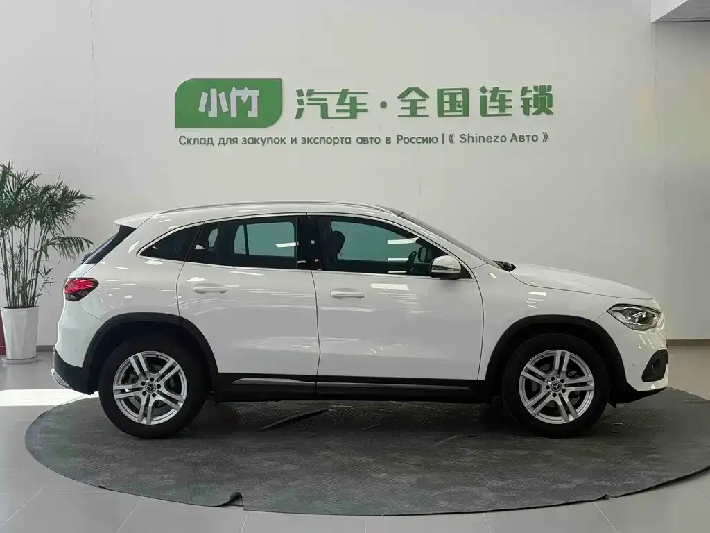 Mercedes-Benz GLA — фото 10