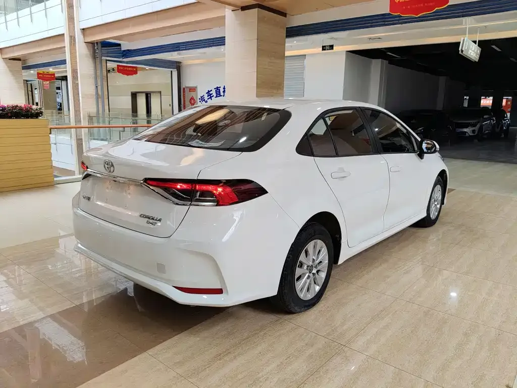Toyota Corolla 2024 из CN, фото 9