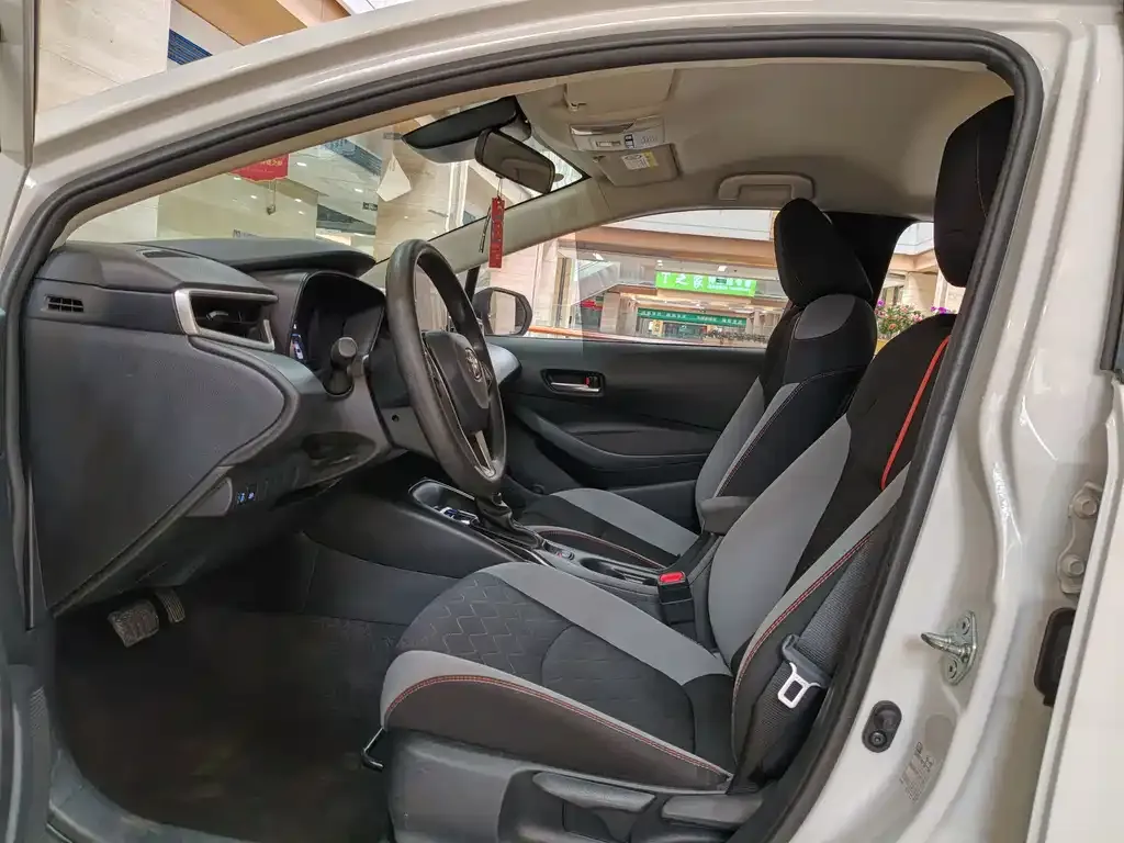 Toyota Corolla 2024 из CN, фото 8