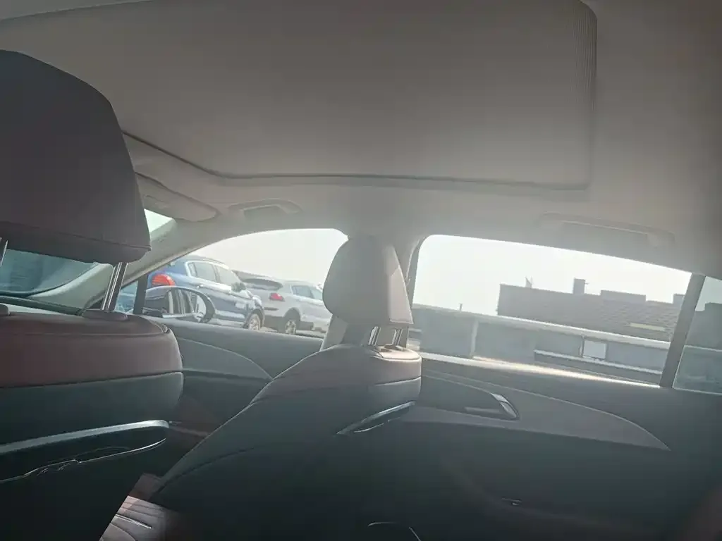 Hongqi H5 2023 из CN, фото 3