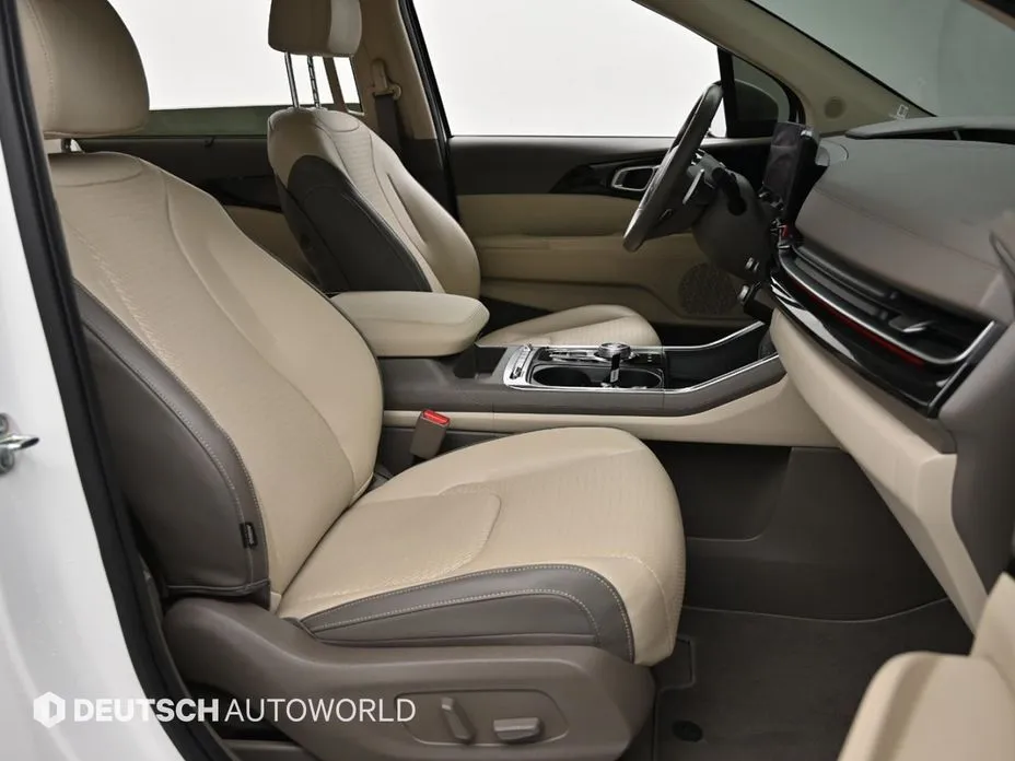 Kia Carnival — фото 2