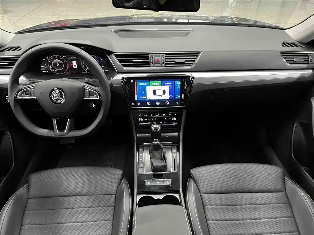 Skoda Superb 2025 из CN, фото 6