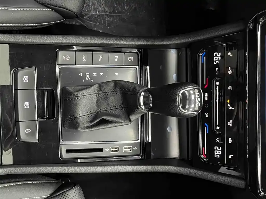 Skoda Superb 2025 из CN, фото 4