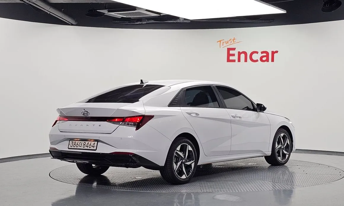 Hyundai AVANTE — фото 7