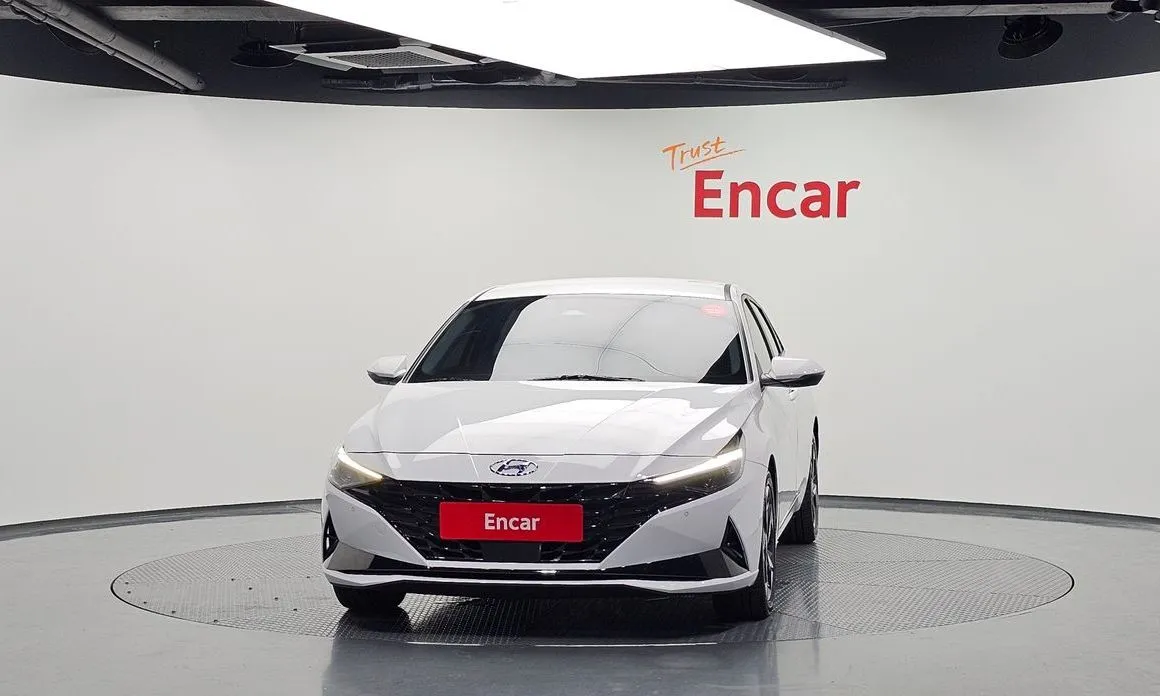 Hyundai AVANTE — фото 2
