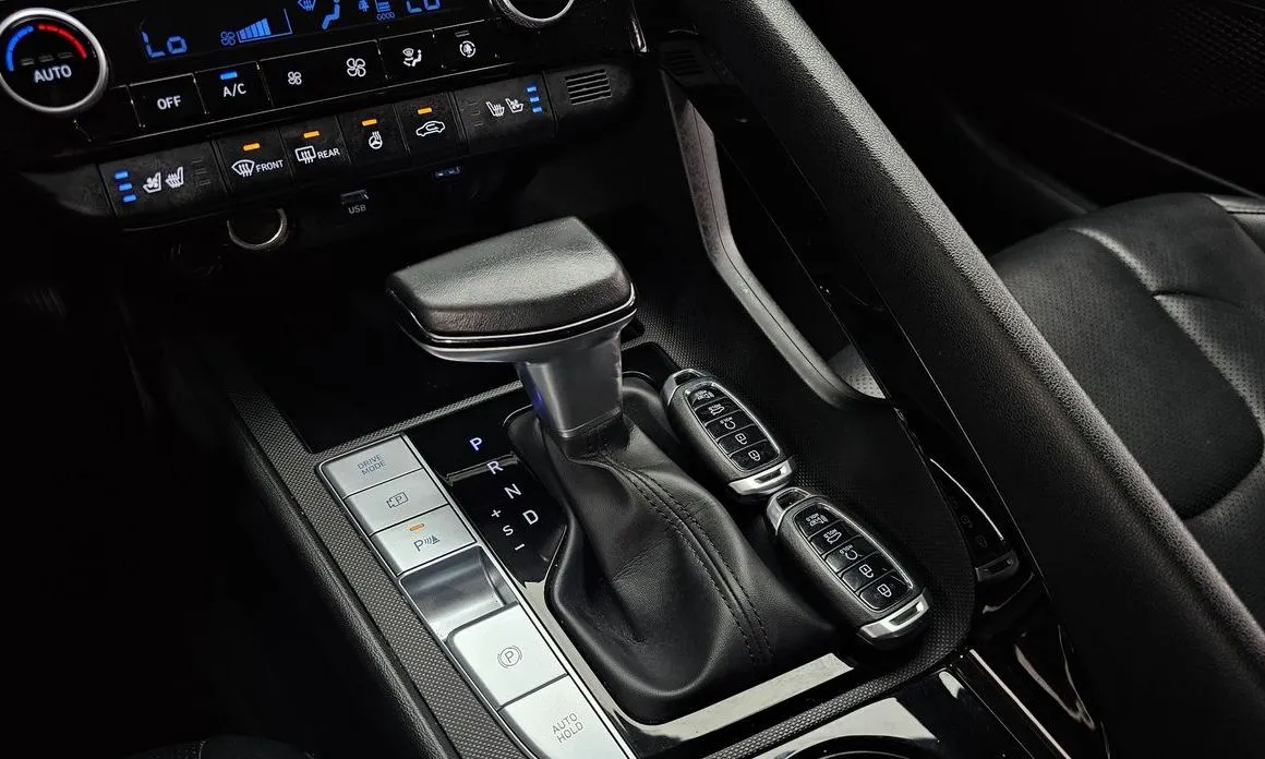 Hyundai AVANTE — фото 9