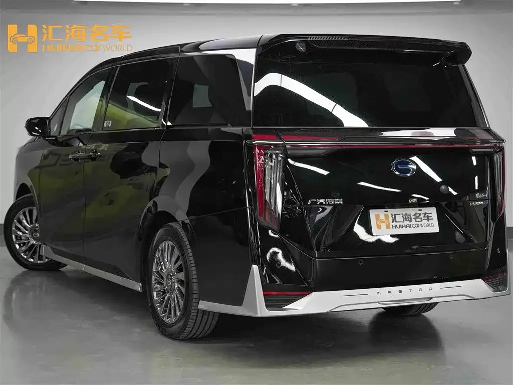 GAC Motor Trumpchi M8 — фото 8