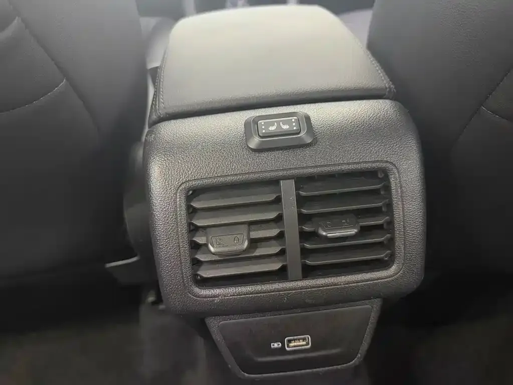Jetta VS7 2023 из CN, фото 6