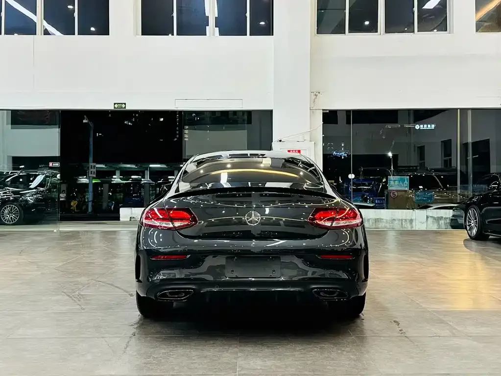 Mercedes-Benz C-Class (Import) — фото 5