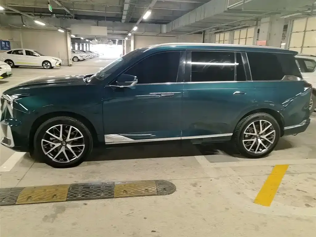 GAC Motor Trumpchi GS8 — фото 9
