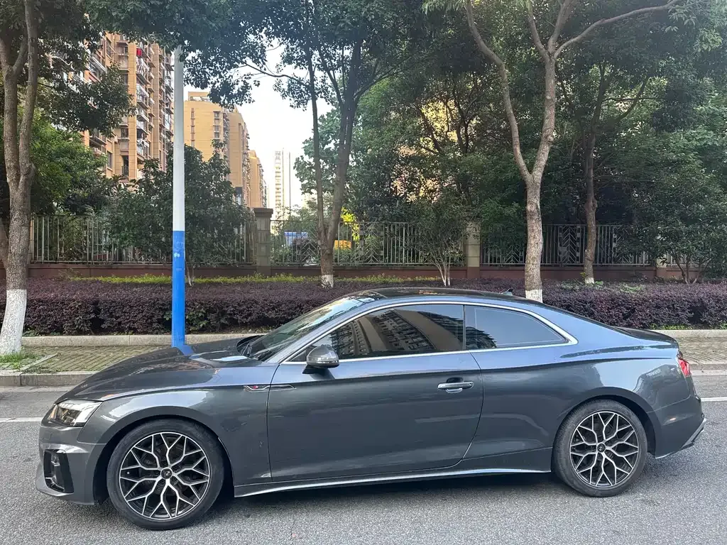 Audi A5 (Import) — фото 2