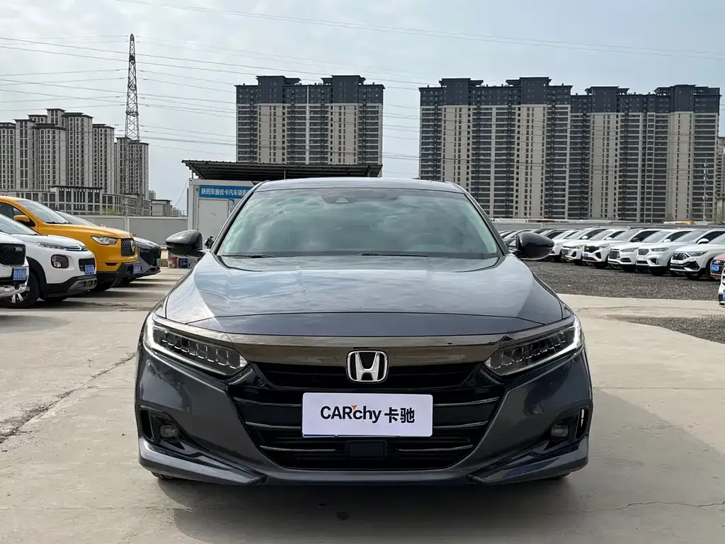 Honda Accord — фото 6