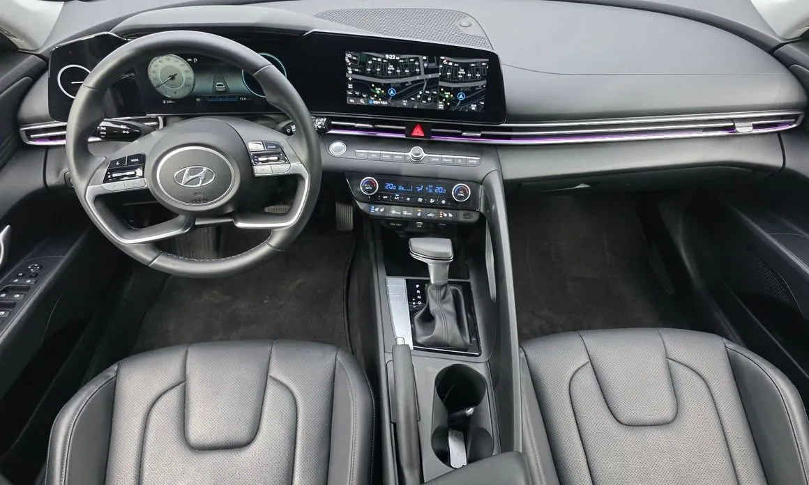 Hyundai AVANTE — фото 4