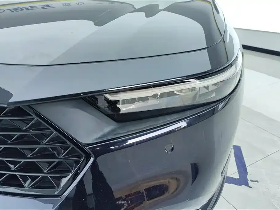 Honda Accord — фото 10