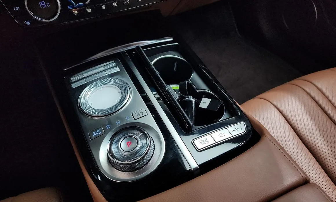 Genesis G80 — фото 10