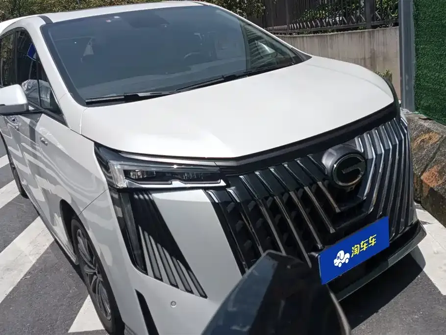 GAC Motor Trumpchi M8 — фото 1