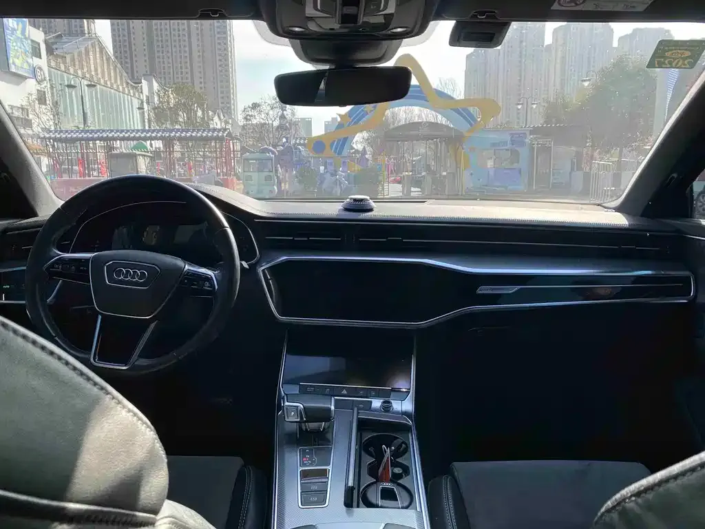Audi A6L 2021 из CN, фото 7