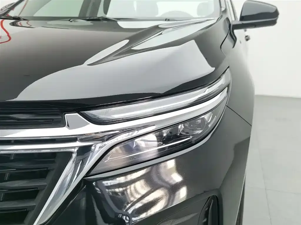 Chevrolet Equinox 2023 из CN, фото 4