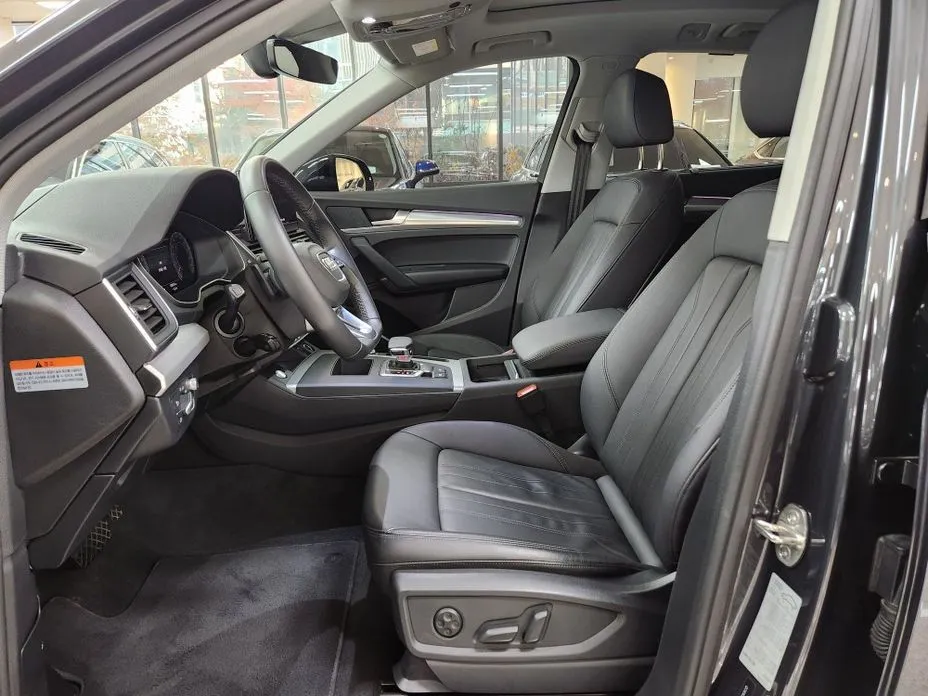 Audi Q5 2023 из KR, фото 7