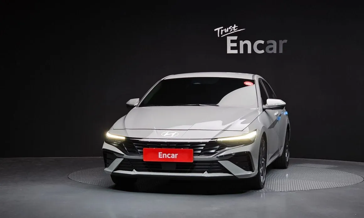 Hyundai AVANTE — фото 4