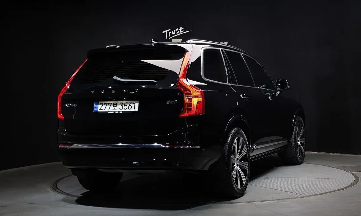 Volvo XC90 2023 из KR, фото 4