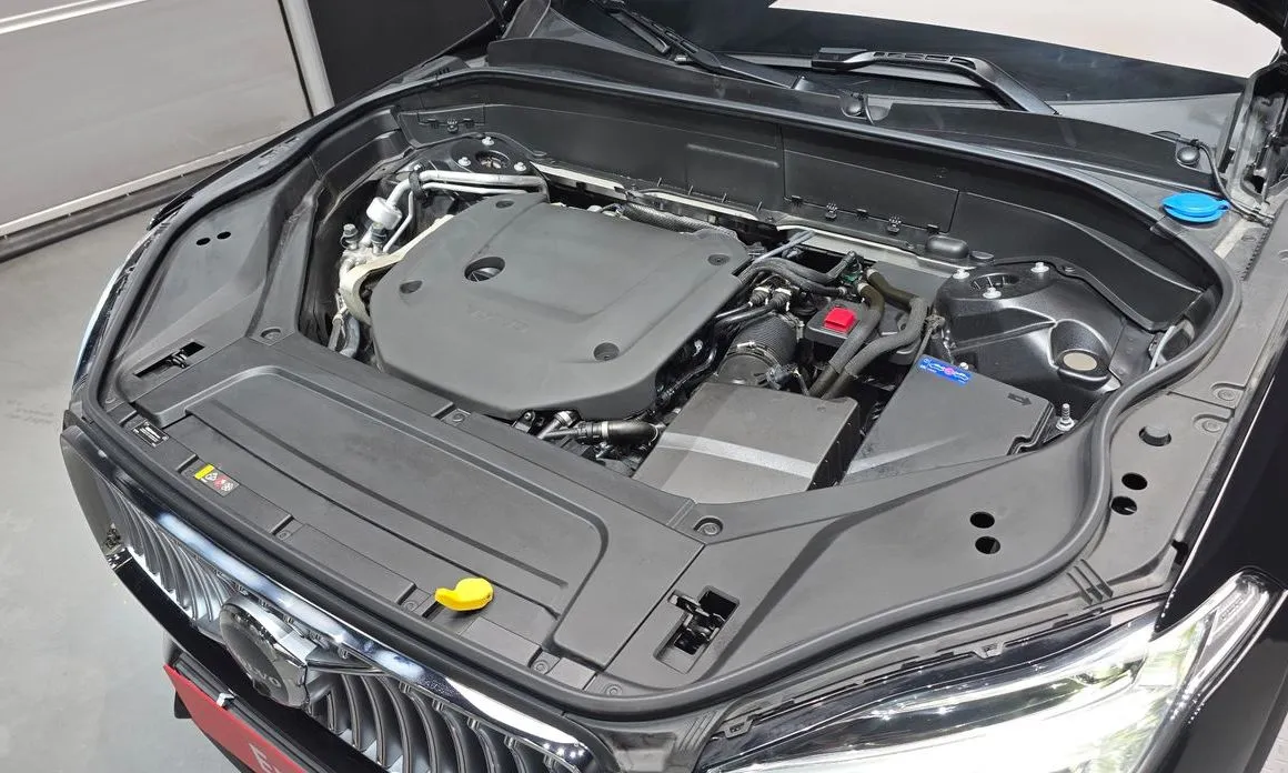 Volvo XC90 2023 из KR, фото 10