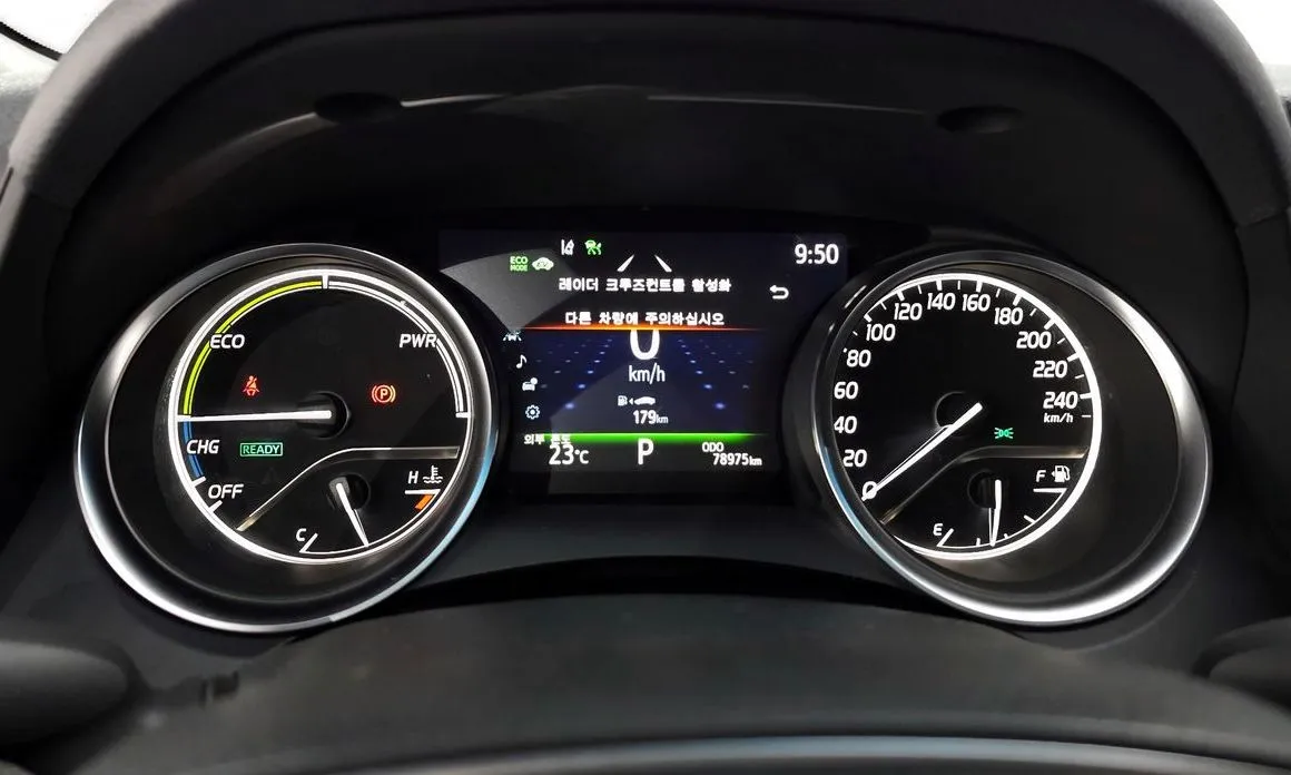 Toyota Camry 2022 из KR, фото 4