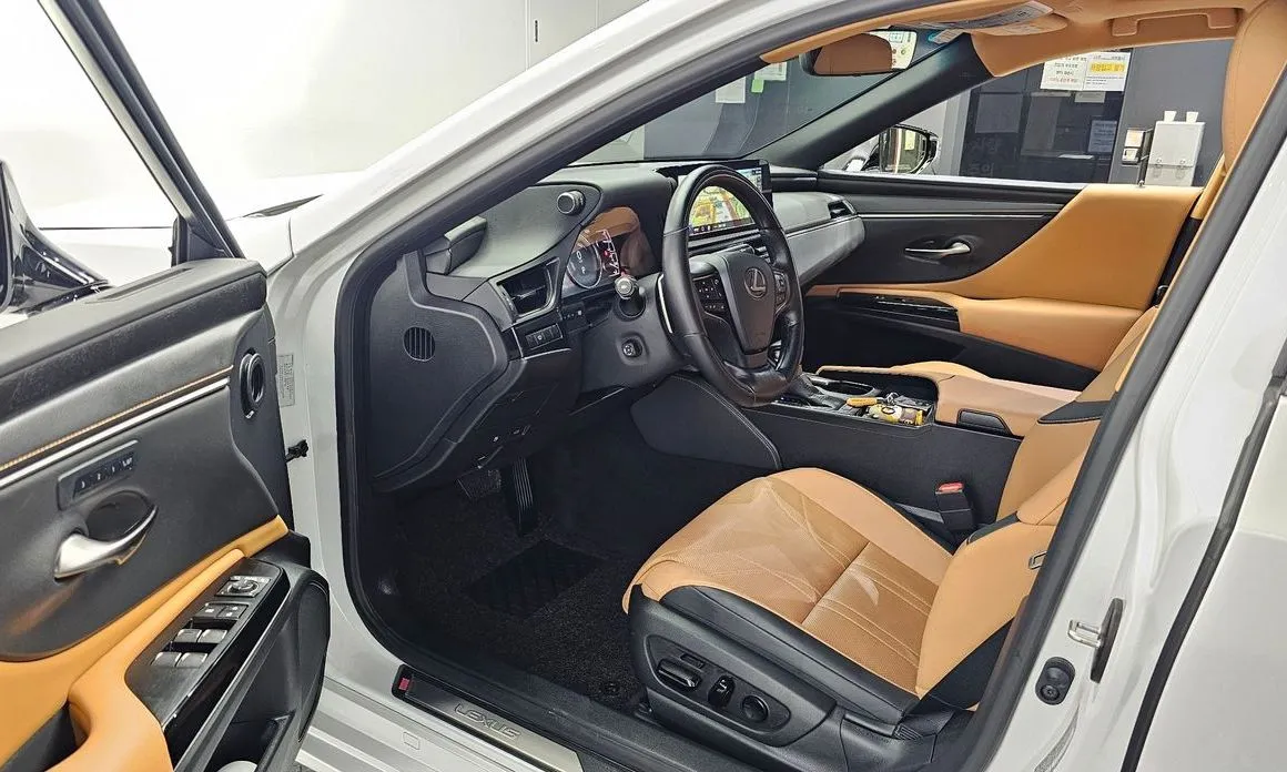 Lexus ES 2025 из KR, фото 7