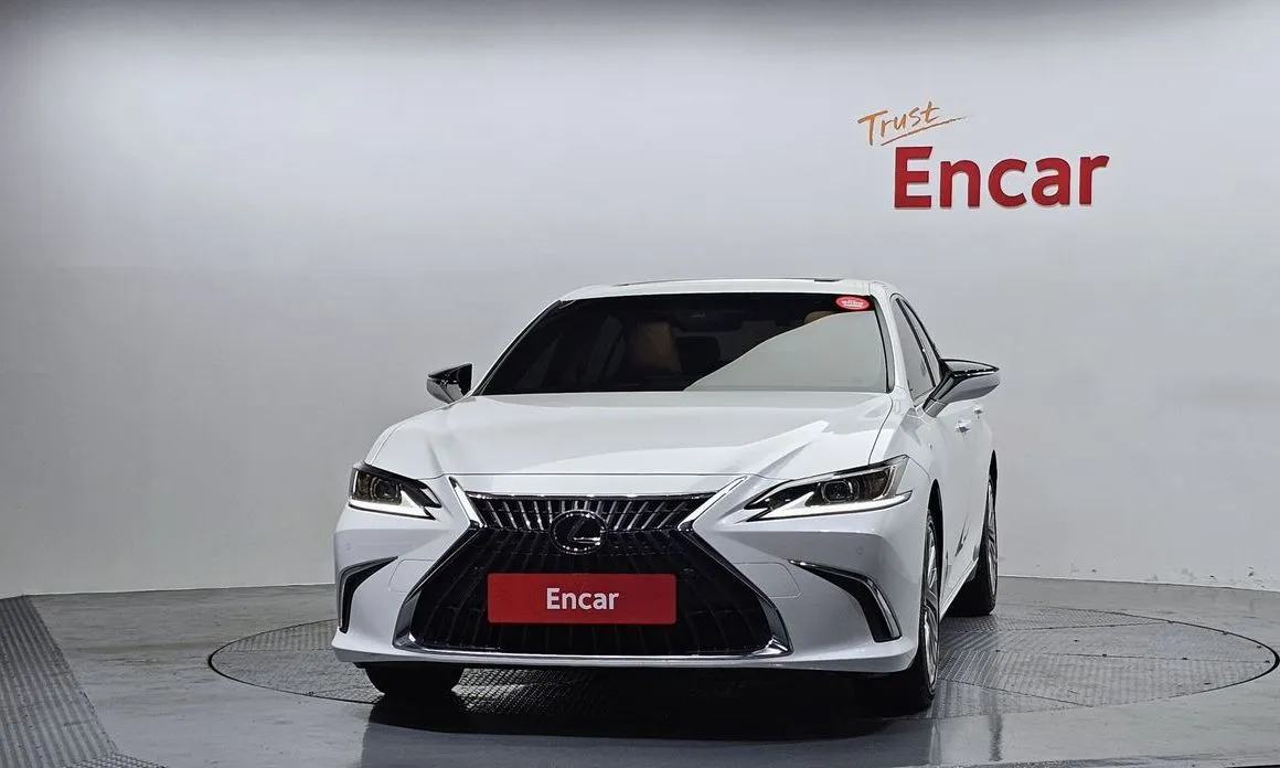 Lexus ES 2025 из KR, фото 6