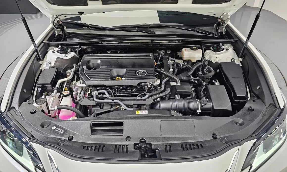 Lexus ES 2025 из KR, фото 9