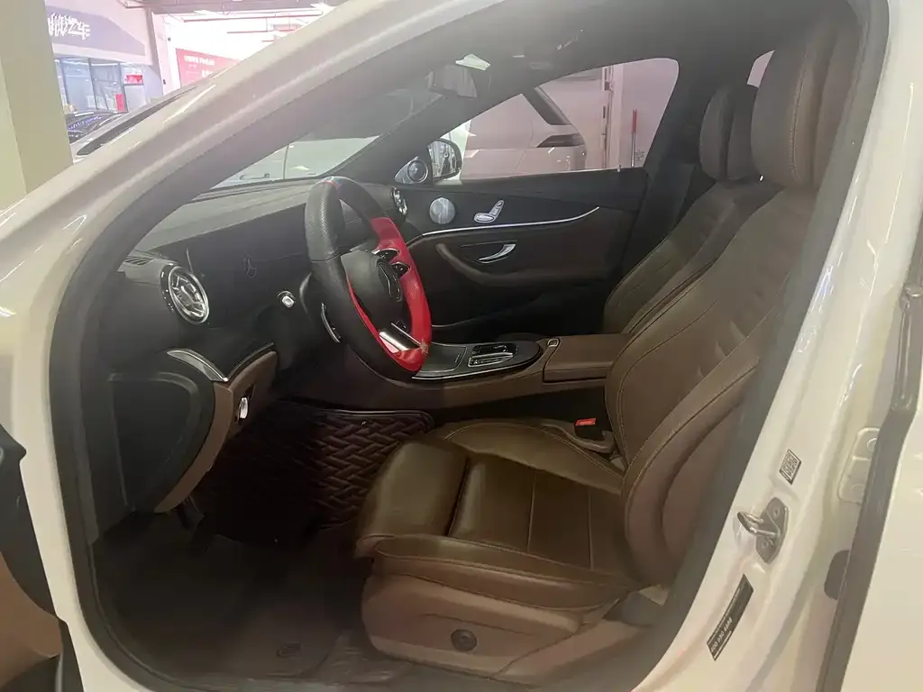 Mercedes-Benz E-Class 2021 из CN, фото 3