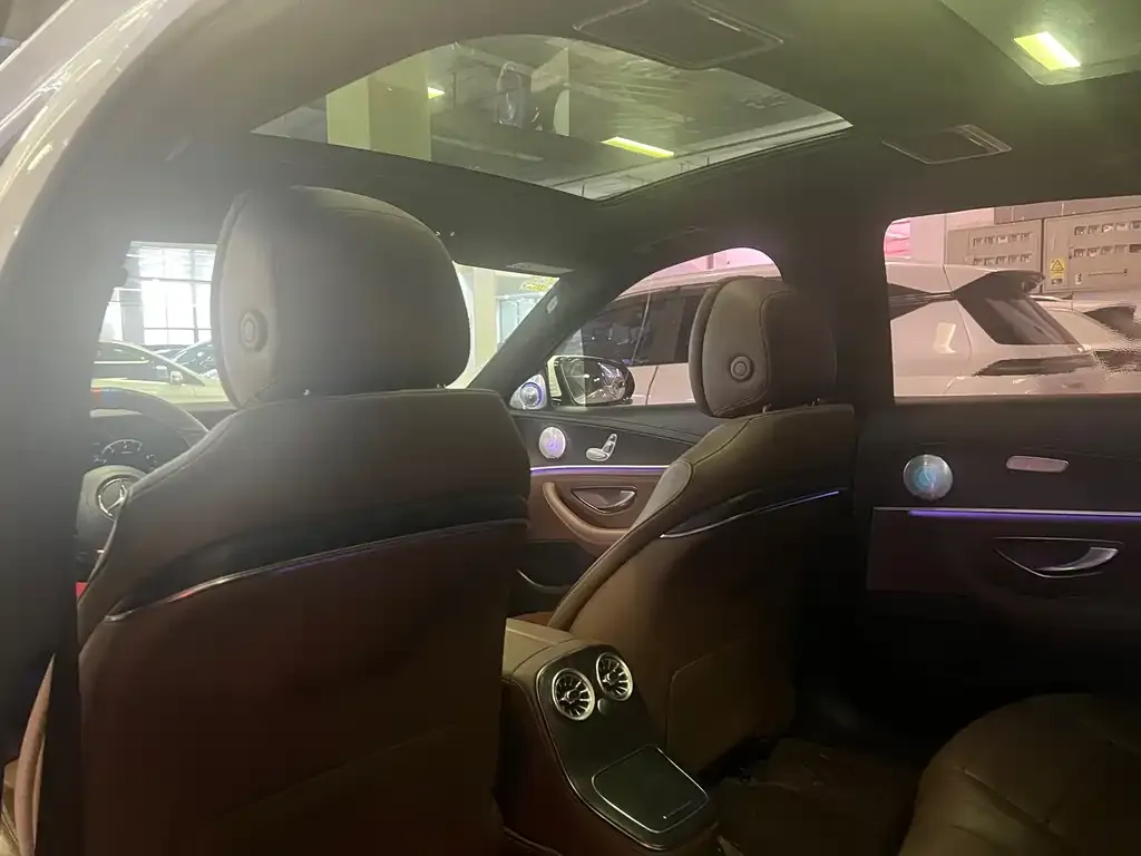 Mercedes-Benz E-Class 2021 из CN, фото 2