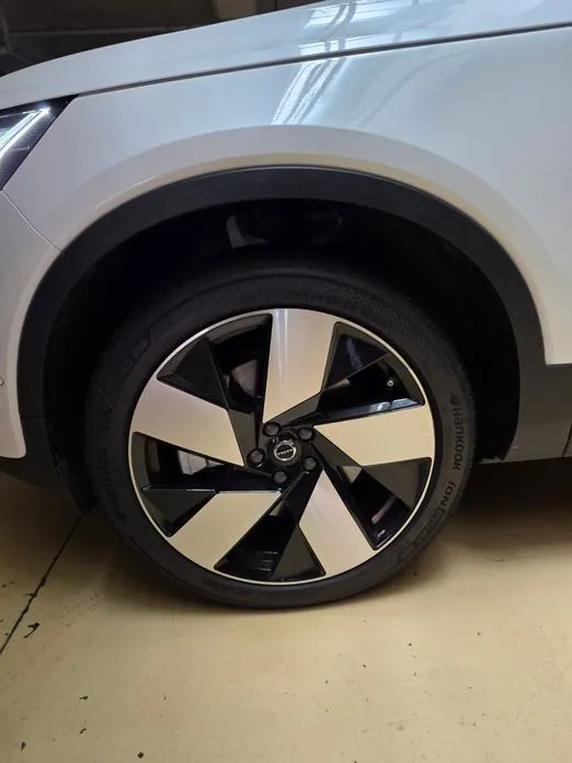 Volvo C40 2024 из KR, фото 7